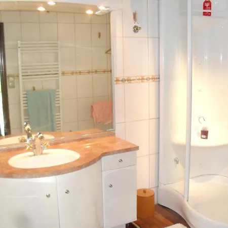 Prázdninový dům Maison De 3 Chambres A Villefranque Avec Piscine Partagee Jardin Amenage Et Wifi
